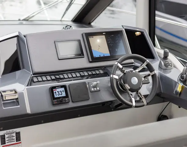 Galeon 425 HTS - Image 5