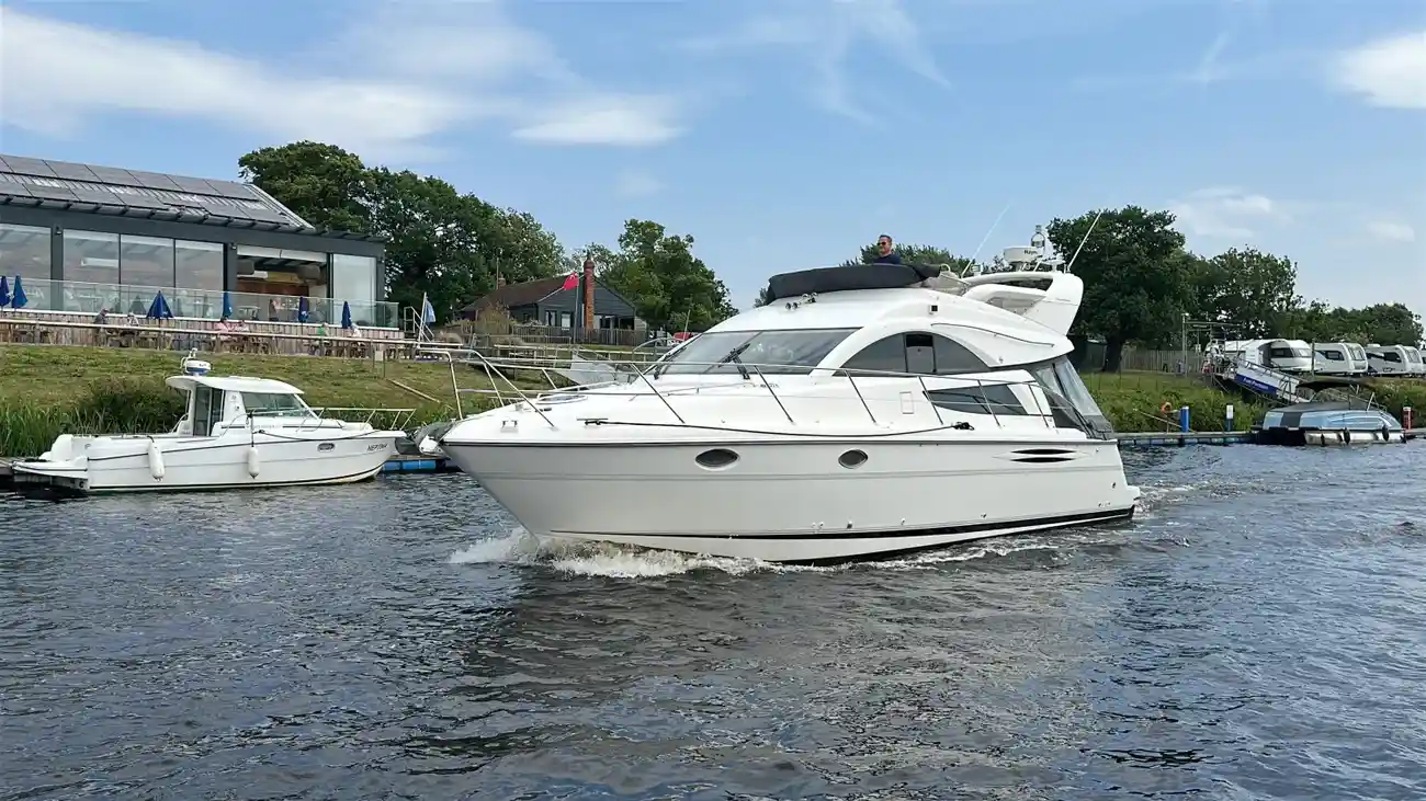 Fairline Phantom 40 - Image 97