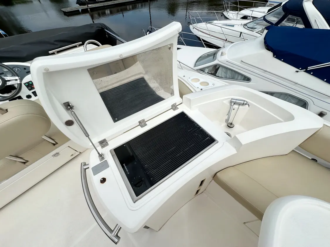 Fairline Phantom 40 - Image 28