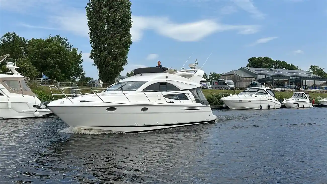 Fairline Phantom 40 - Image 91