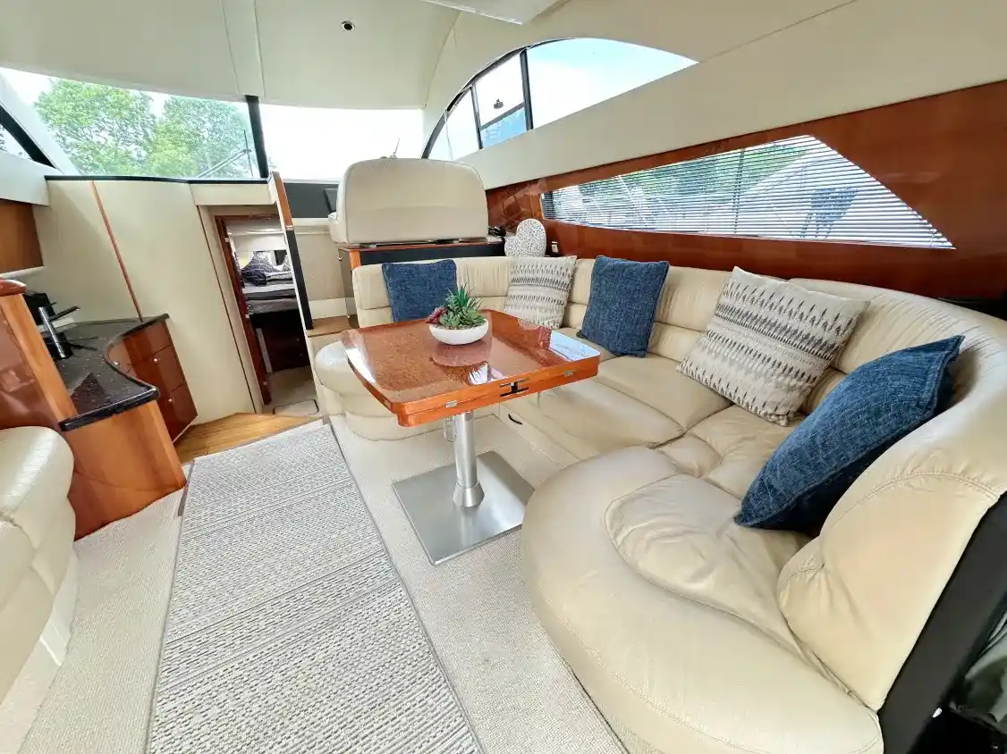 Fairline Phantom 40 - Image 32