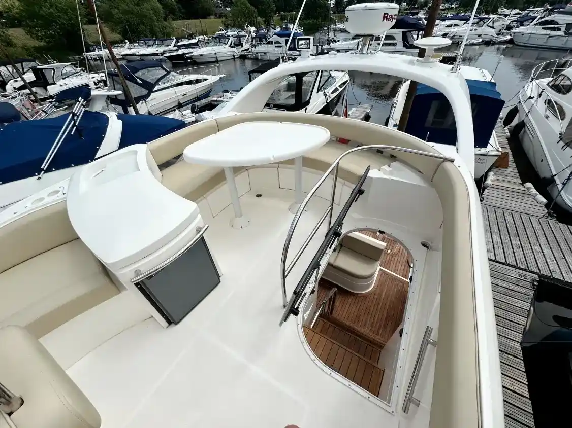 Fairline Phantom 40 - Image 23