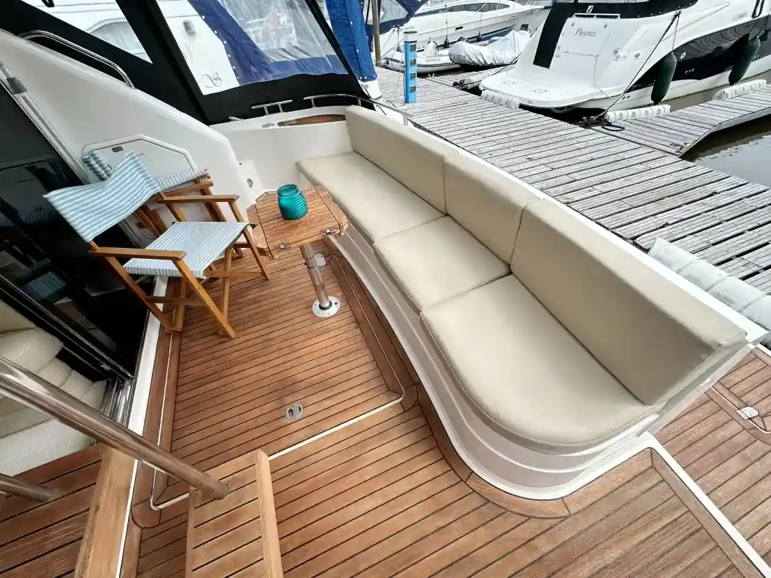 Fairline Phantom 40 - Image 19
