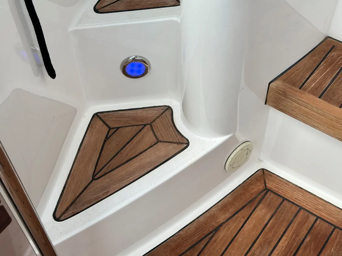 Fairline Phantom 40 - Image 16