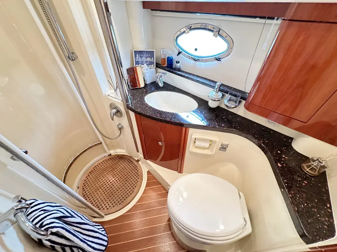 Fairline Phantom 40 - Image 76