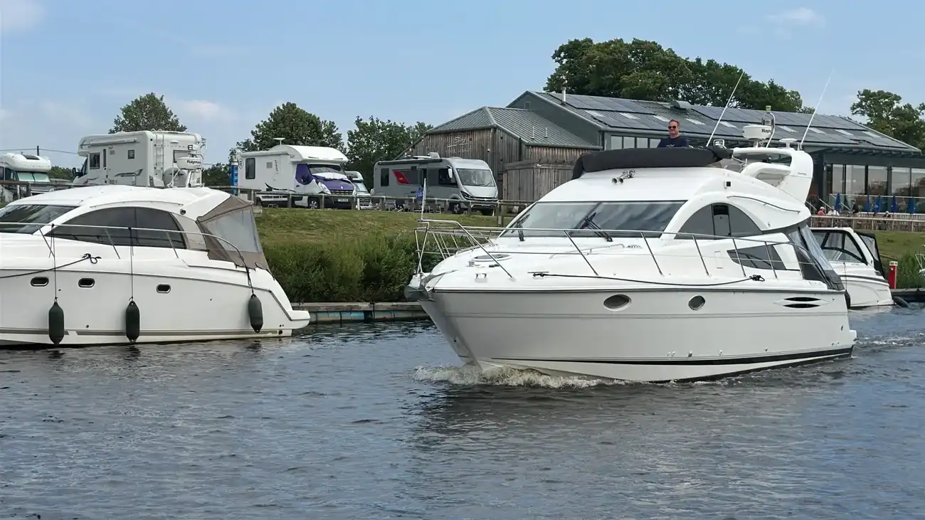 Fairline Phantom 40 - Image 89