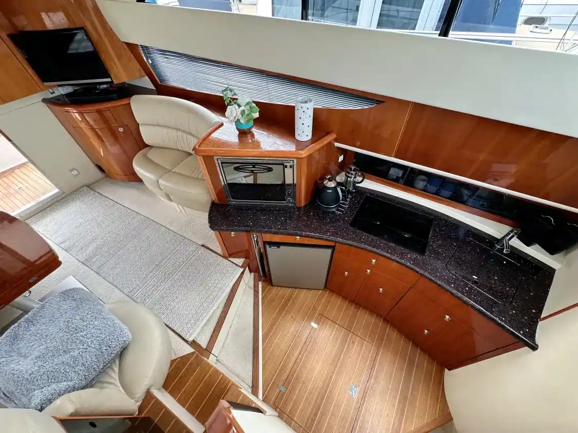 Fairline Phantom 40 - Image 61