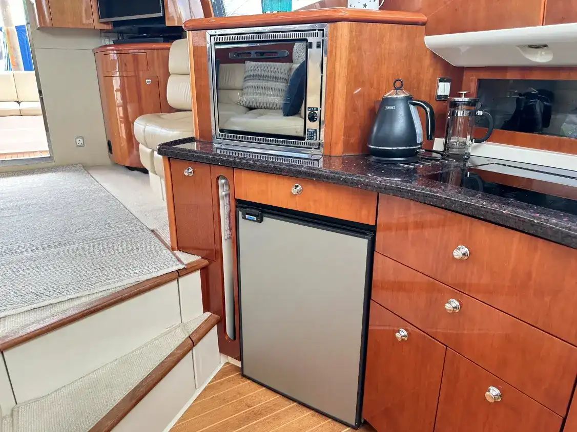 Fairline Phantom 40 - Image 47