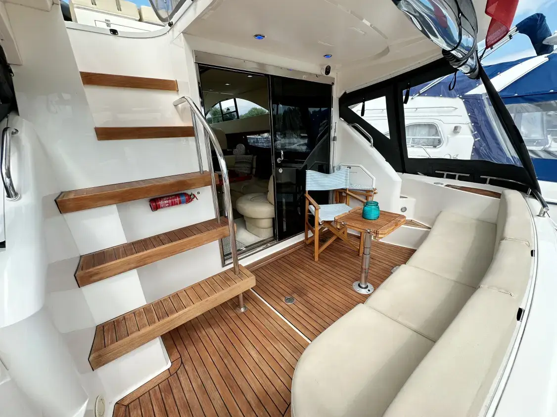 Fairline Phantom 40 - Image 11