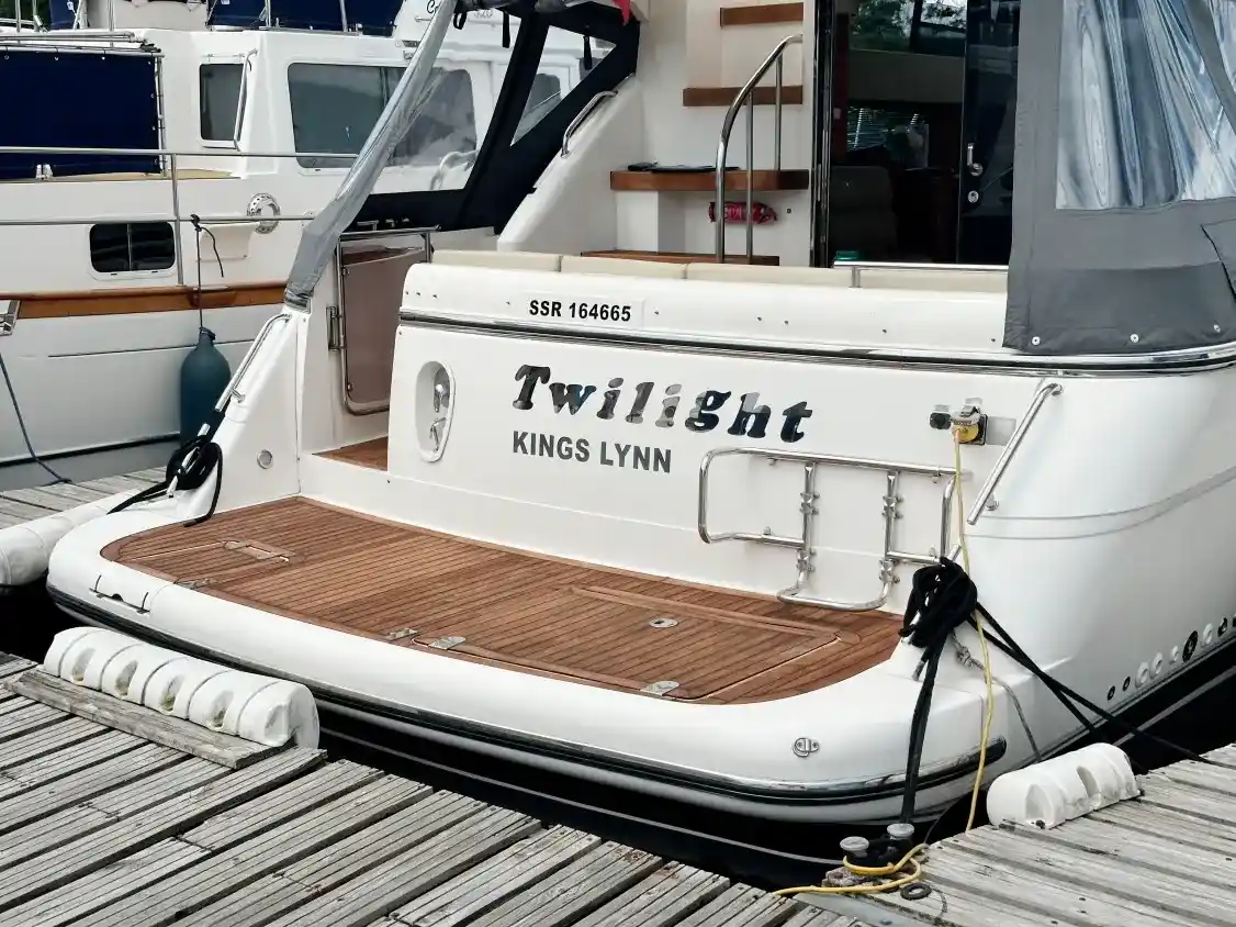 Fairline Phantom 40 - Image 8