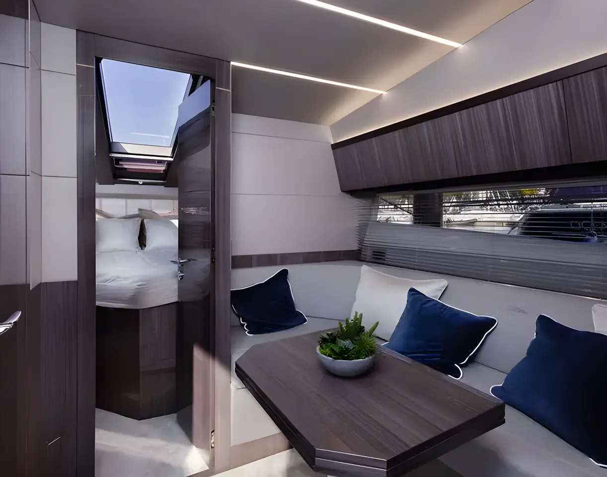 Galeon 425 HTS - Image 17