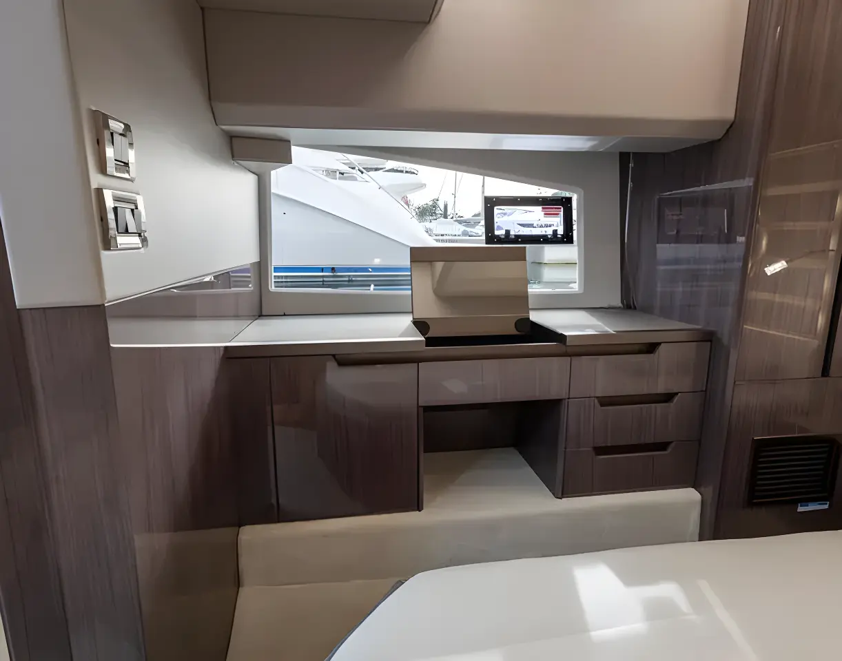 Galeon 425 HTS - Image 20