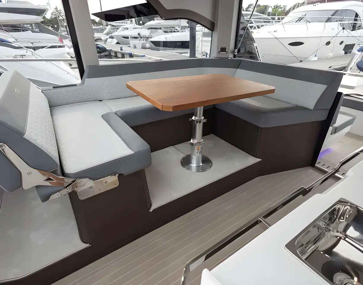 Galeon 425 HTS - Image 7
