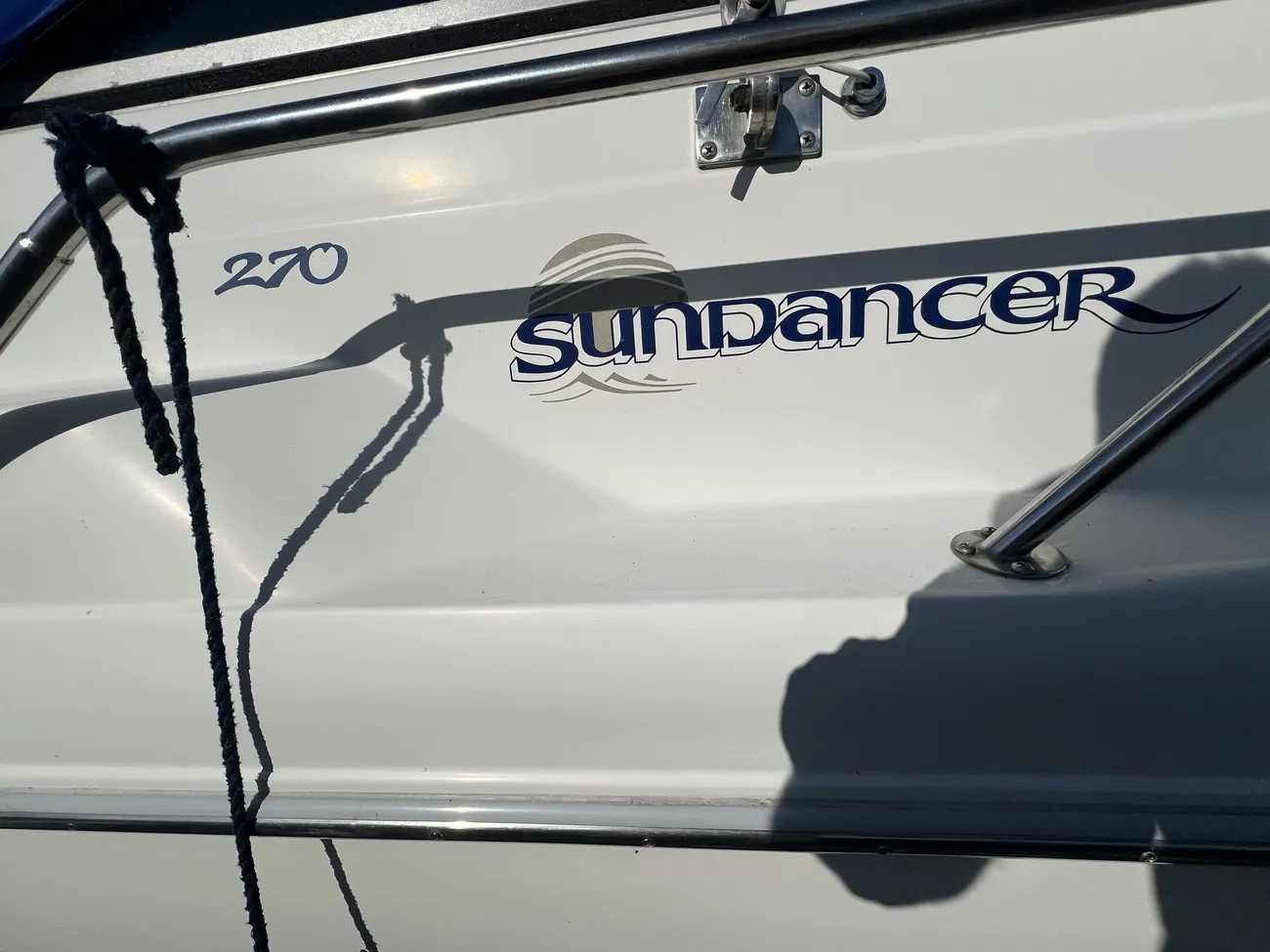 Sea Ray 270 Sundancer - Image 21