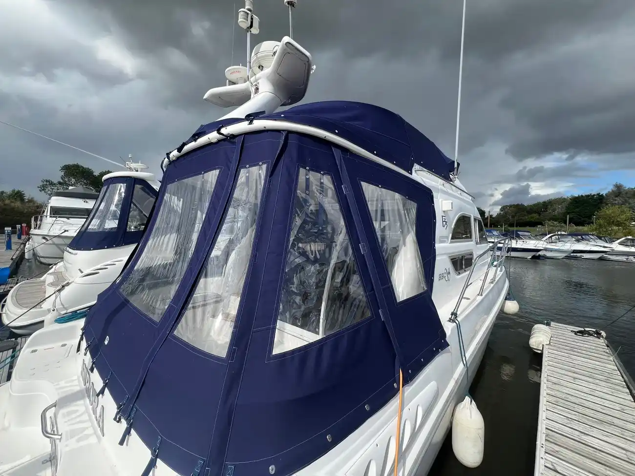 Sealine 330 Statesman - Image 36