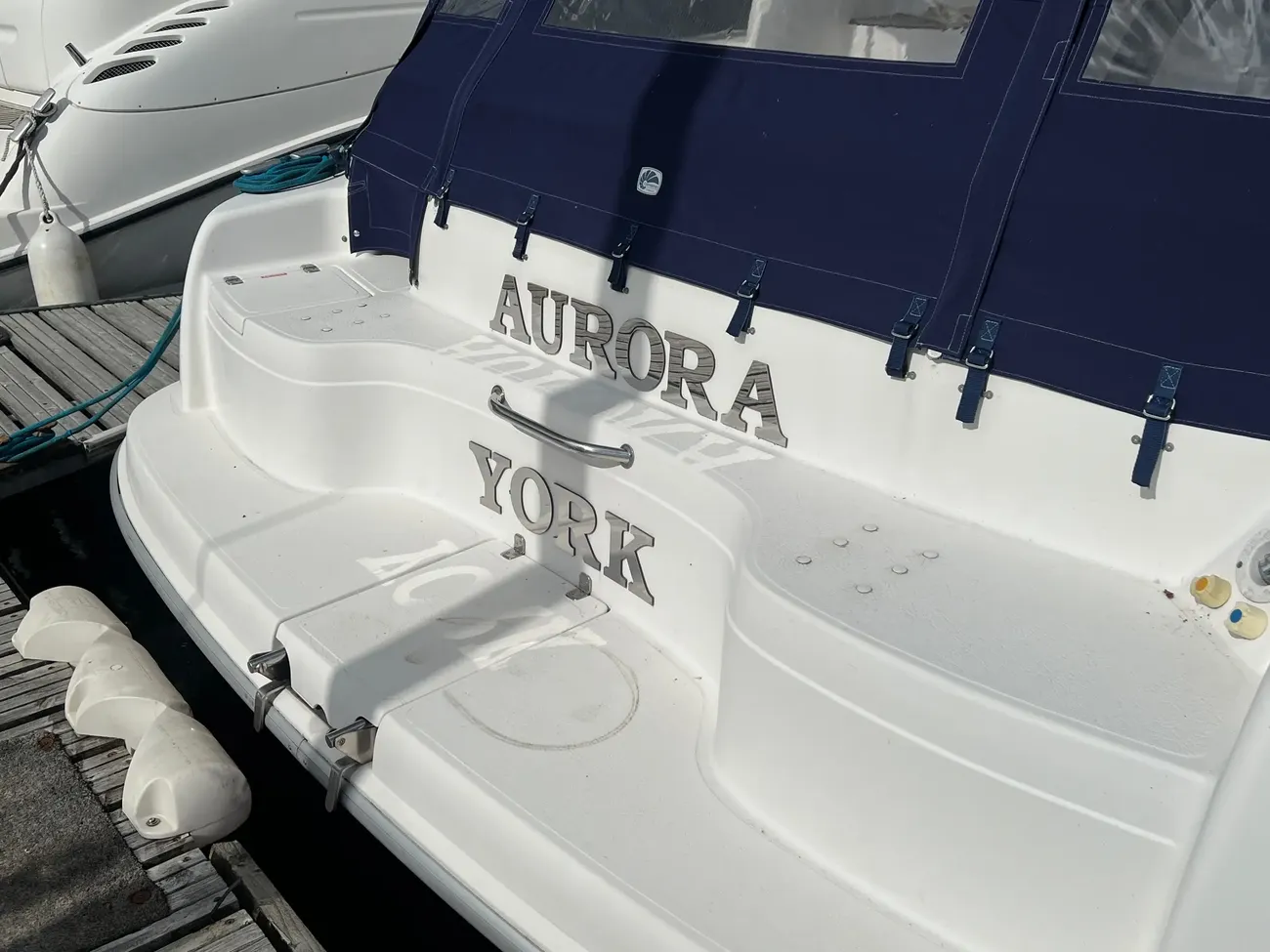 Sealine 330 Statesman - Image 39