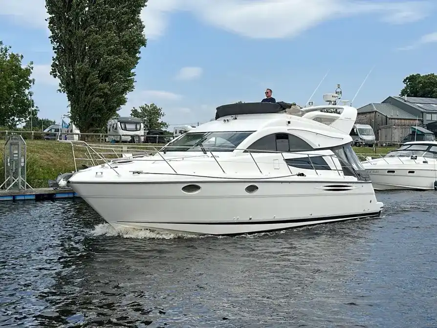 Fairline Phantom 40