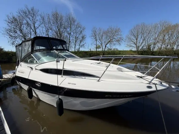 Bayliner 245 Cruiser
