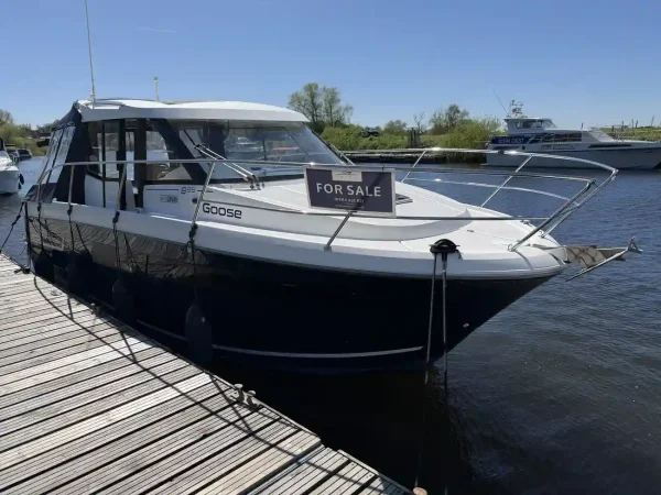 Jeanneau Merry Fisher 855